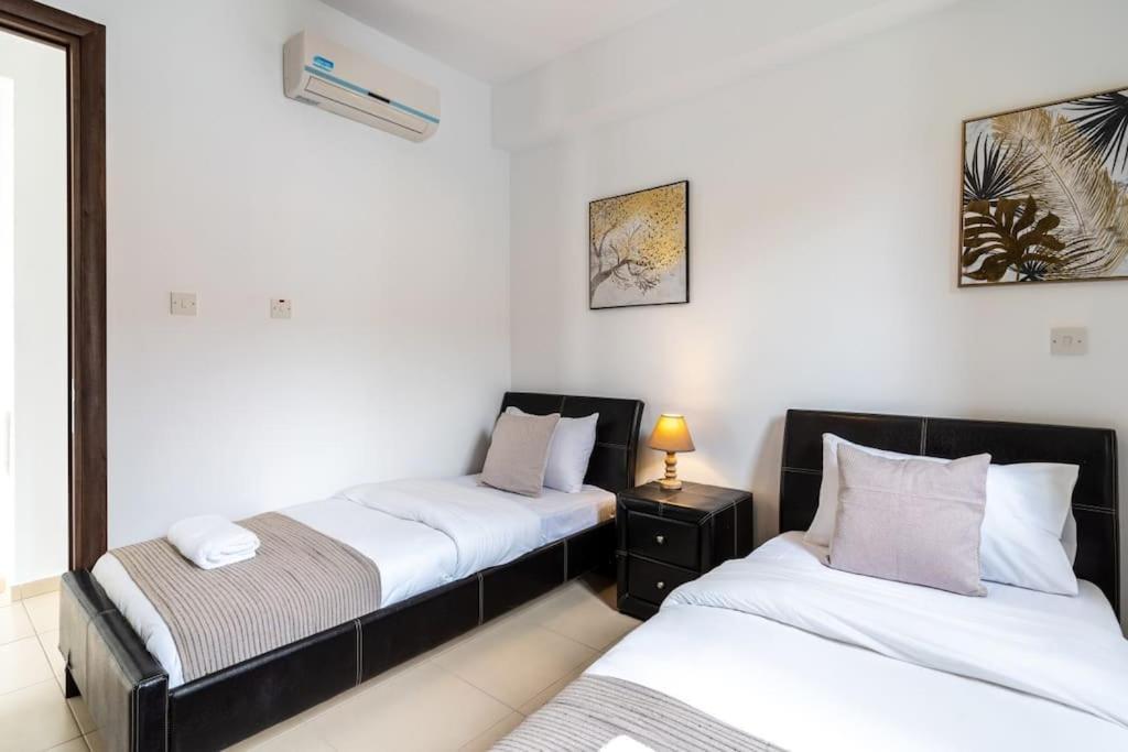 Stellar 3-bedroom And Pool In Βίλα